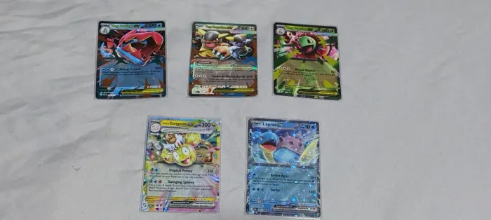 150 Cartas Pokémon (Sem repetir)