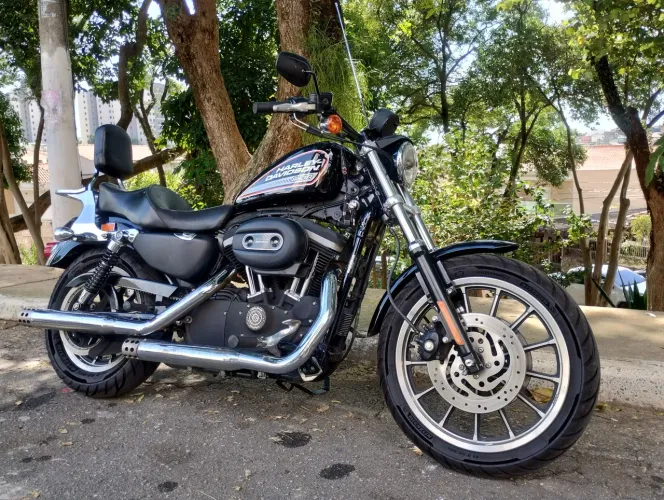 Harley Davidson Sportster XL 883 R