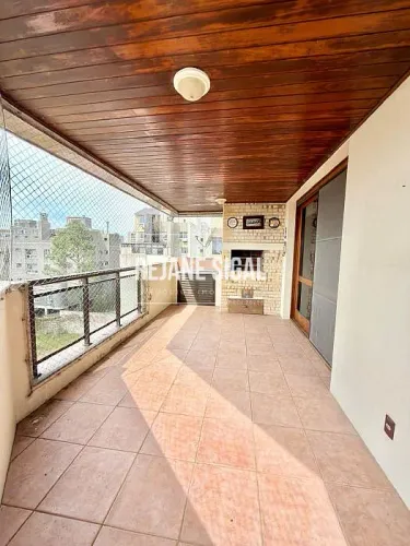 Apartamento próximo ao Clube Brilhante
