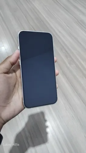 iPhone 13 - 128gb