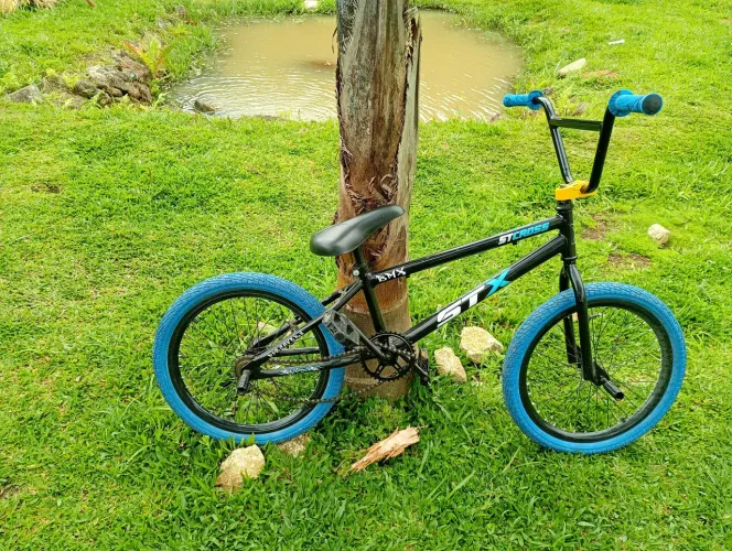 VENDO BIKE BMX ARO 20