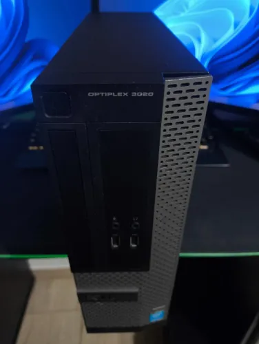 Computador e Monitor Hp 19p Dell Optiplex 3020 Sff Pentium G3250 3,20 GHz 8 GB SSD 240GB
