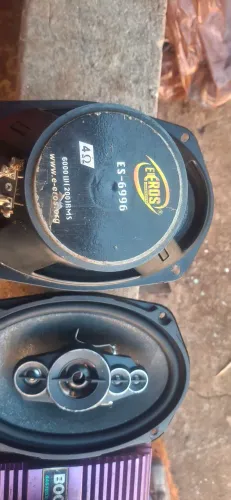 Vendo trixial eros e um twitter JBL