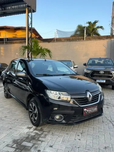 Renault Sandero R- Line 1.0 MT 