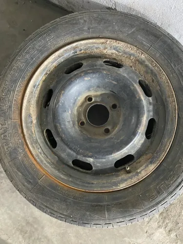 Roda aro 15 