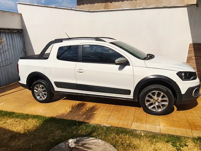 Volkswagen Saveiro Cross 1.6 T.flex 16V CD 2015