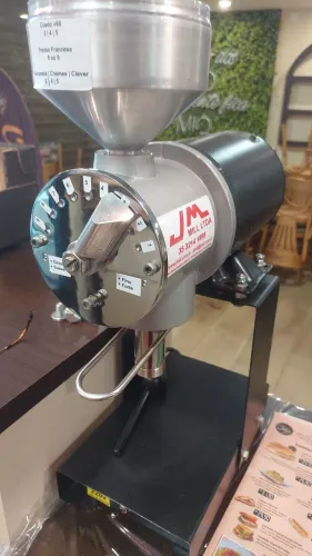 MOEDOR DE CAFÉ PROFISSIONAL 