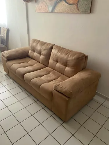 Sofá em perfeito estado de conservação