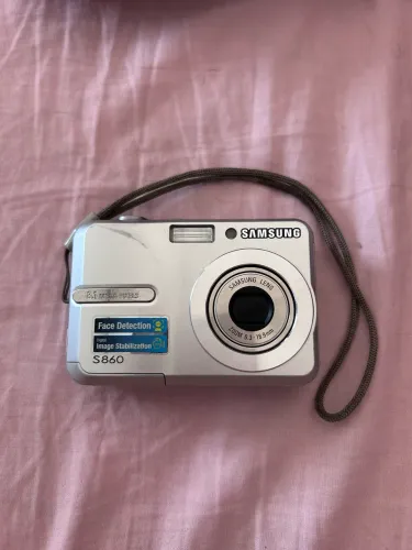 SAMSUNG S860