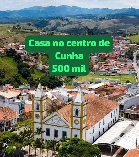 Casa no centro de Cunha por 500 mil
