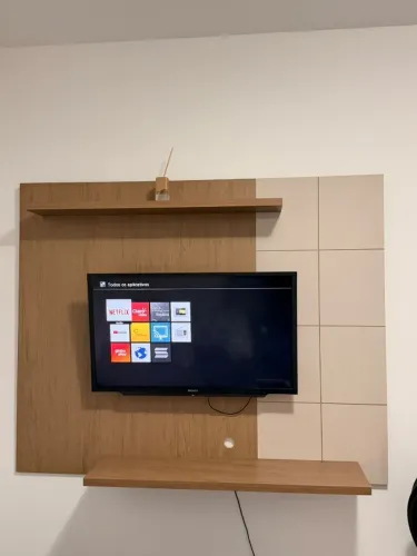 Painel para TV 58? Caemmun - Muito bem conservado