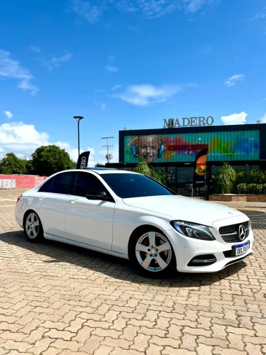 Mercedes-Benz C-200 Avantgarde 2.0 TB 16V 184cv Aut. 2015
