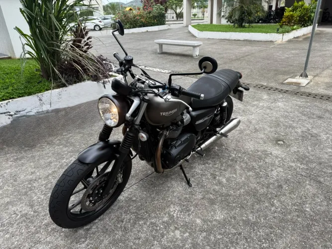 Triumph Street Twin 20/20