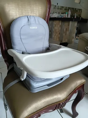 Cadeira de refeição portátil Cosco