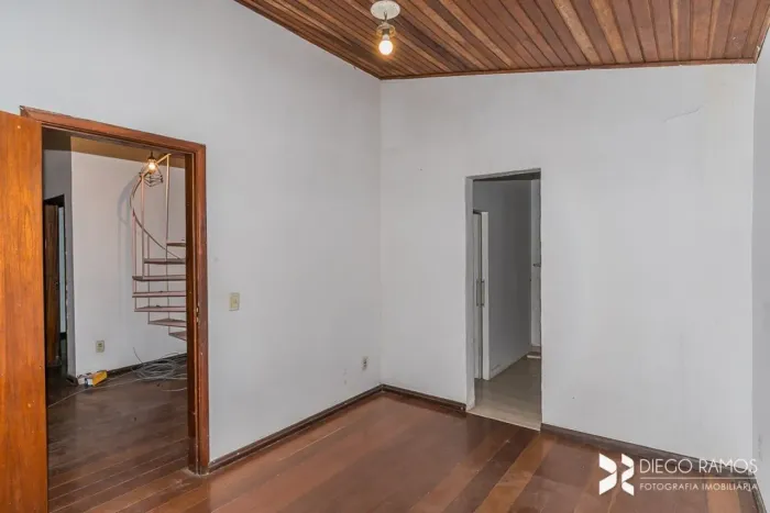 Casa comercial com 150m², no bairro Auxiliadora