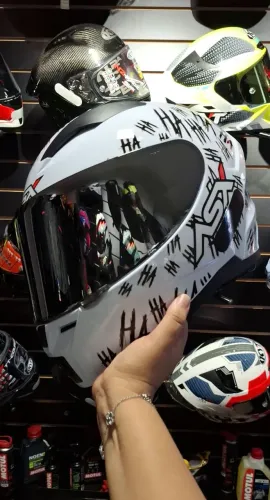 Capacete ASX city