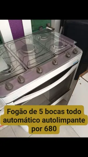 Vende-se um fogão de cinco boca todo automático 680