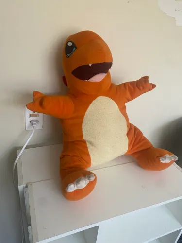 Charmander de Pelúcia 