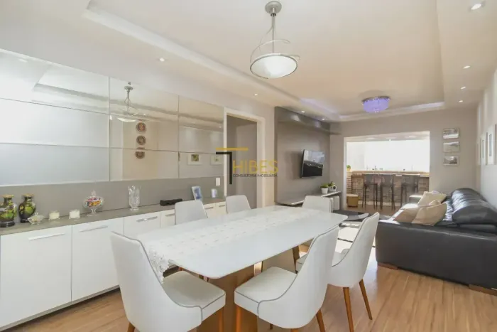 Apart. agua verde, exuberante pôr do sol, numa região nobre de Curitiba, 3 dorm. 89m² priv