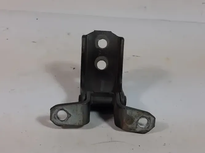 Dobradiça Porta Dianteira Direita Chevrolet Tracker 07 A 09
