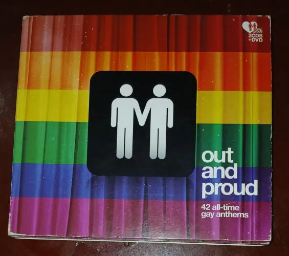 Cd Duplo + Dvd "Out and Proud"