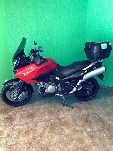 Suzuki DL1000 V-Strom ótimo estado 