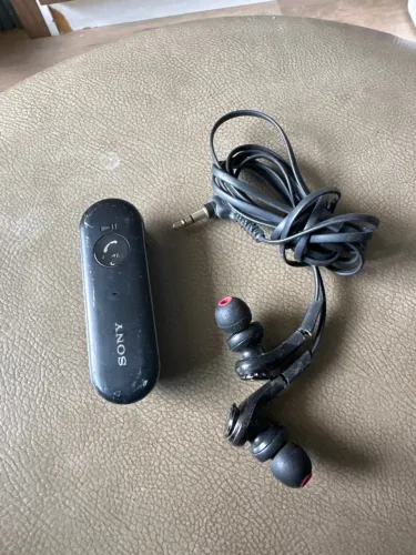 Receptor Bluetooth Sony Com Fone De Ouvido Original - Clip P2 Wireless