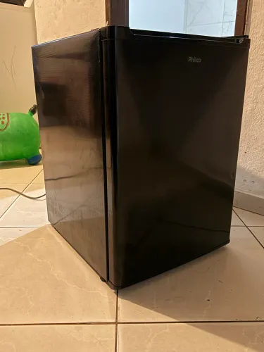Frigobar Philco 68 litros 