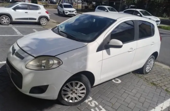 Fiat Palio Attractive 1.0 EVO Fire Flex 8V 5P 2017