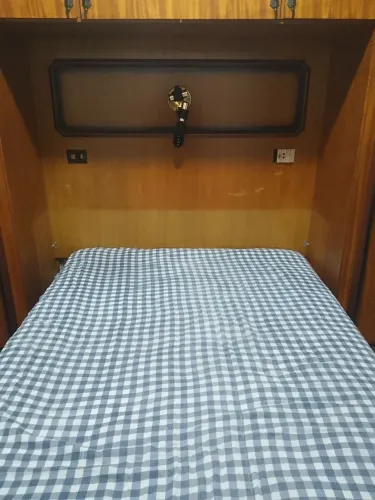 DIVIDO APARTAMENTO. ALUGO QUARTO