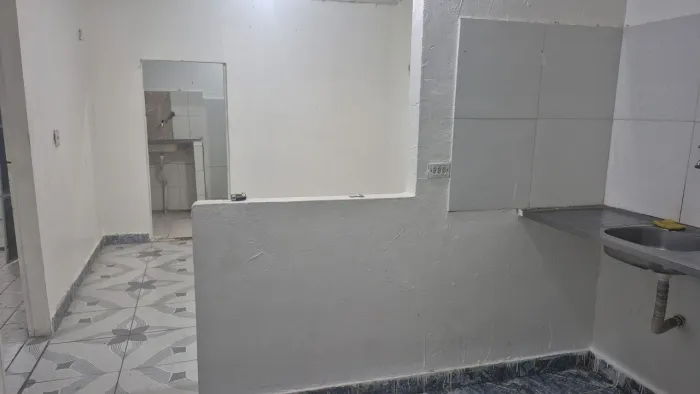 APTO 1 QUARTO BAIRRO NOVA ESPERANCA 800R$