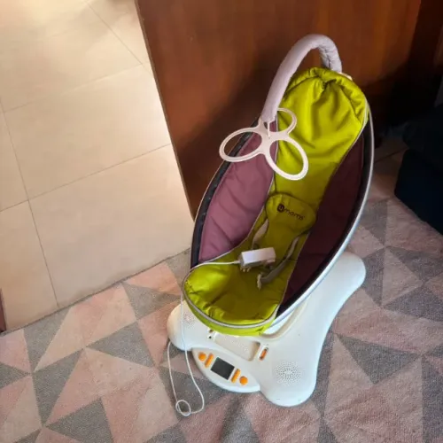 mamaroo 4 moms - cadeira eletrônica de descanso 