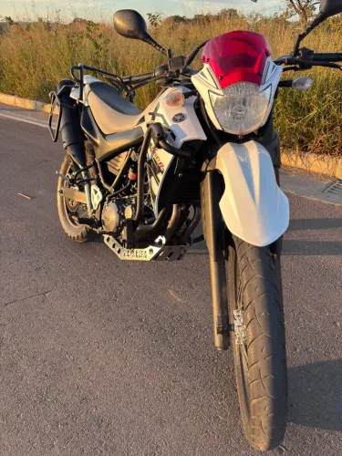 Xt 660 zera sem nada pra fazer muito nova 