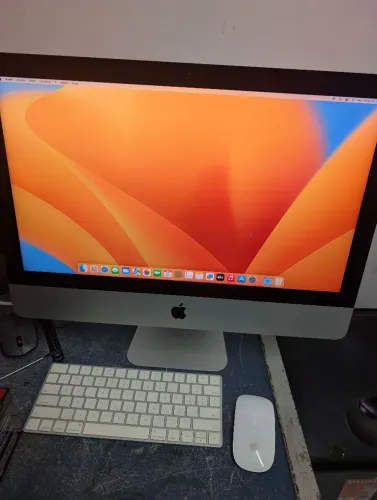Imac 2017 21,5" Retina, I5 Quad Core, 8 GB, 1 TB, excelente estado! Com caixa!