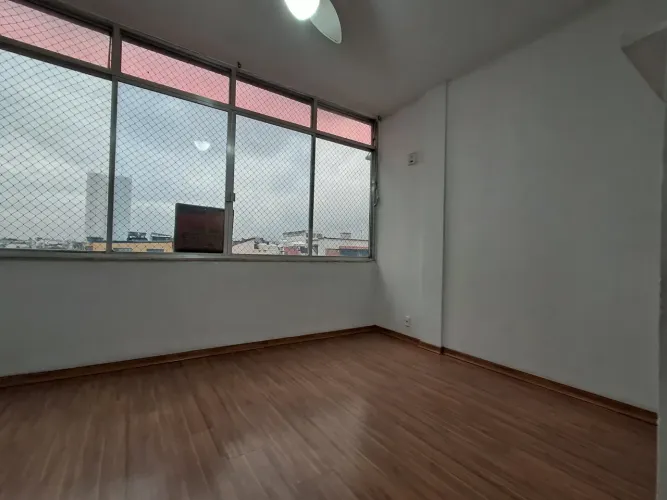 Imóvel para venda com 72 metros quadrados com 2 quartos em Ramos - Rio de Janeiro - RJ