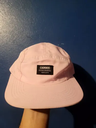 BONÉ FIVEPANEL CHRONIC ROSA - BRECHO