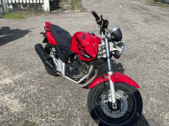 CBX 250 Bairro E Interior