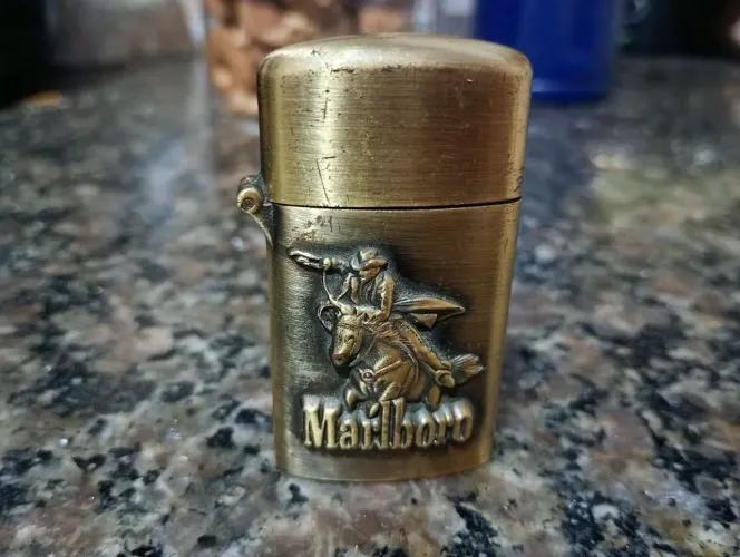 Isqueiro Cowboy Marlboro 
