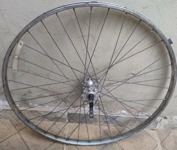 Rodas de Caloi 10 aro 27 cubo Sansin 300R$