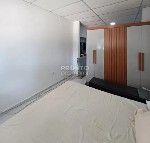 Prédio/Edifício Inteiro em Espinheiro