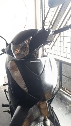 Moto2731