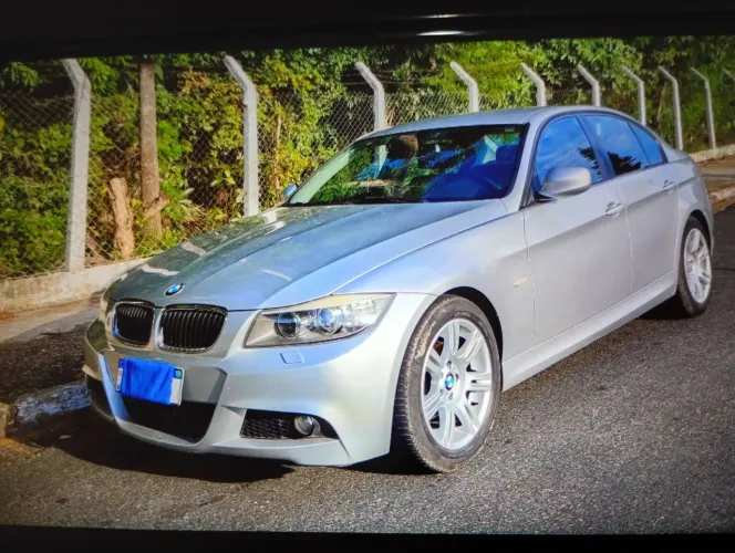 BMW 318I A 2.0 16V 136cv 5P 2012