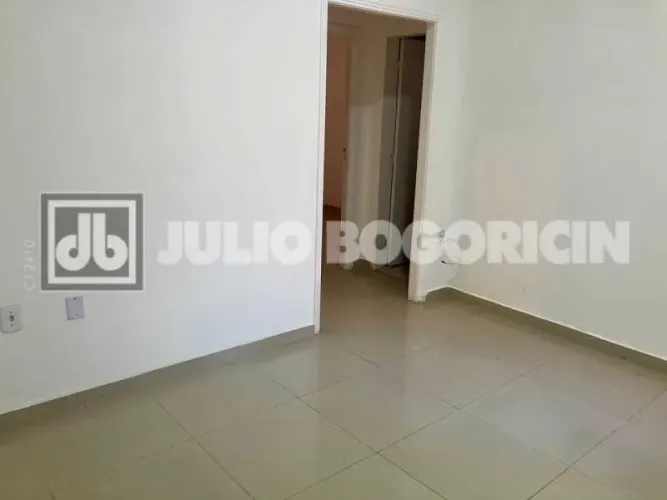 Apartamento : Padrão / Residencial / Copacabana