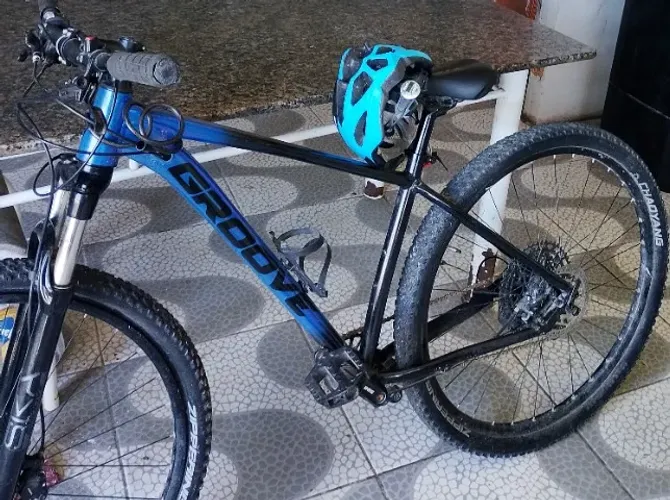 Bicicleta Groove aro 29/ watts *