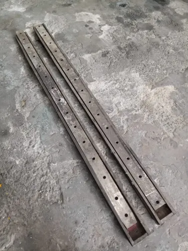 Faca P/ Guilhotina Chapas Calvi 2000 X 3/8 / -- 90120 Nc