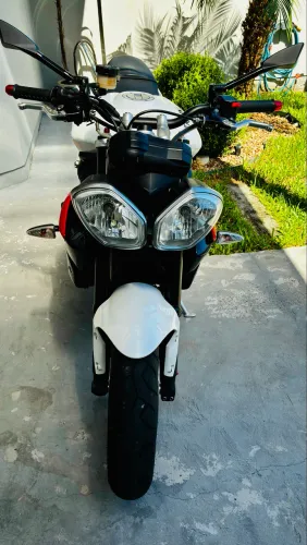 Triumph Street Triple 675R