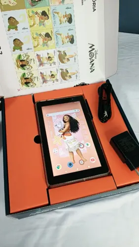 Tablet infantil semi novo