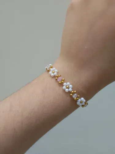 Pulseiras "Cherry lady" e "Aurora"
