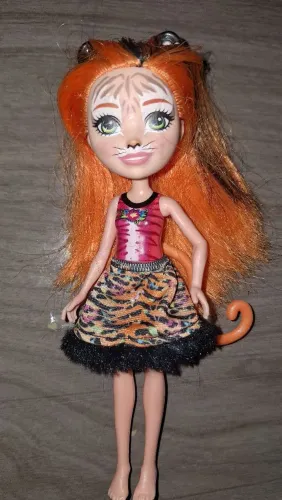 Boneca tanzie tiger