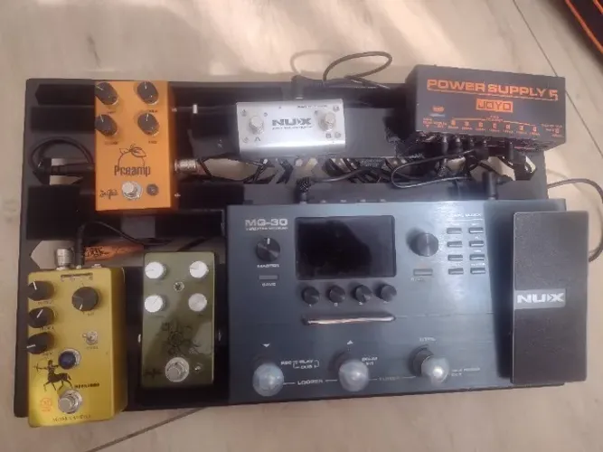 Board completo (Pedaleira + Pedais) + Guitarra Tagima TW 55